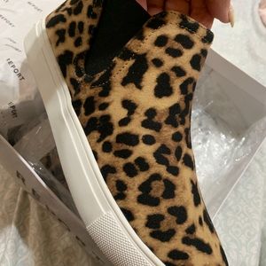 Leopard shoes